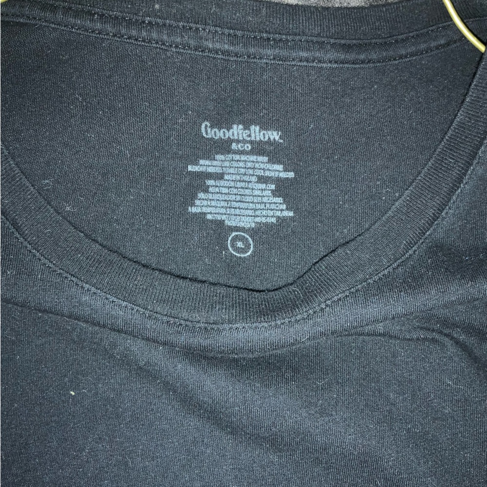 Mens black tee
